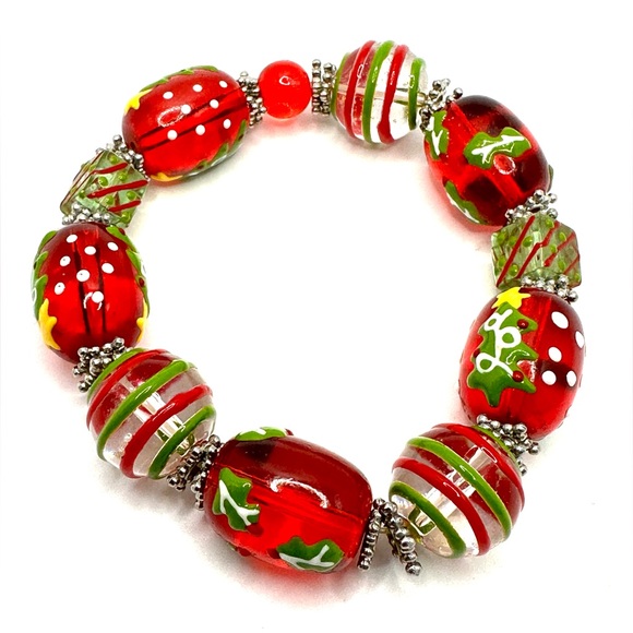Beautiful European Glass Bead Elastic Bracelet-Christmas Colors & Theme - Picture 4 of 10
